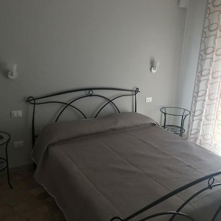 Riva Reno 54 Rooms Bologna Exterior photo