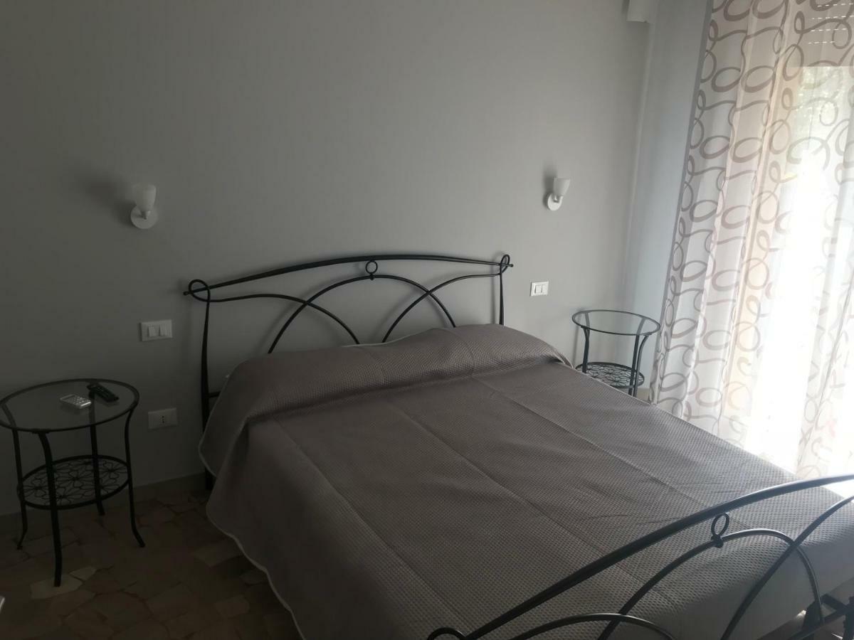 Riva Reno 54 Rooms Bologna Exterior photo